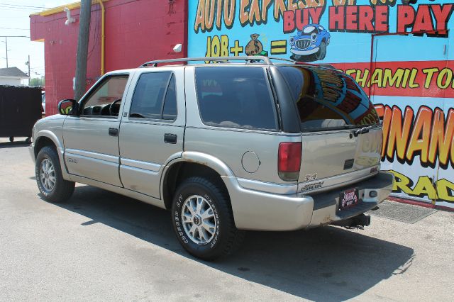 2000 GMC Jimmy Base