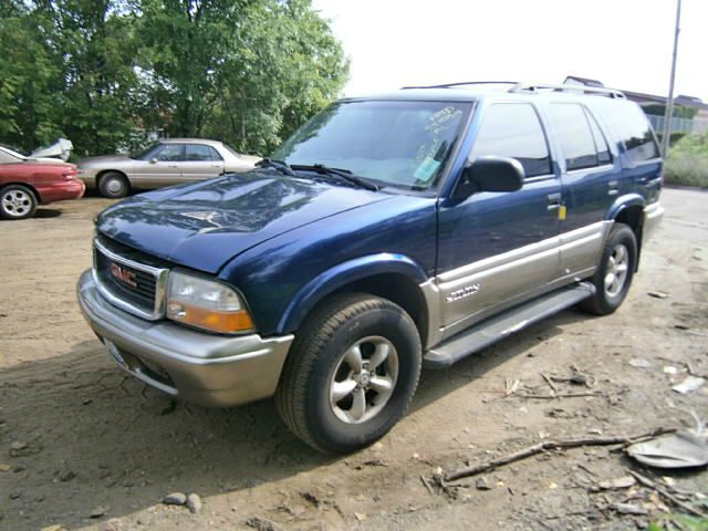 2001 GMC Jimmy L Sport Utility