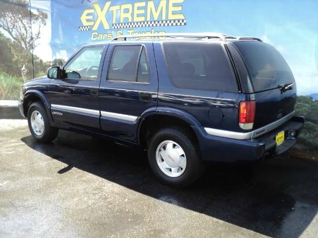 2001 GMC Jimmy 1500 LS 4WD