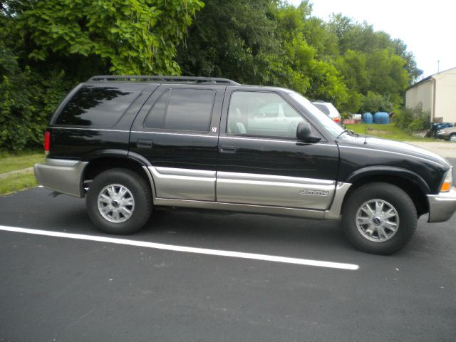 1998 GMC Jimmy or Envoy 1500 SLT 4X4