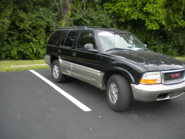 1998 GMC Jimmy or Envoy 1500 SLT 4X4