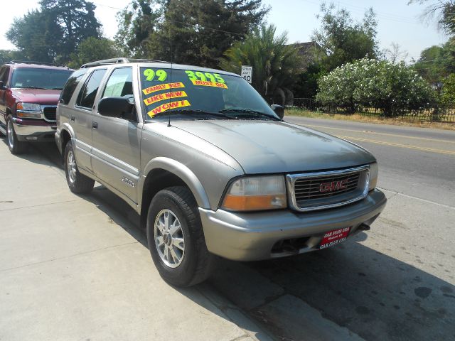 1999 GMC Jimmy or Envoy 1500 SLT 4X4