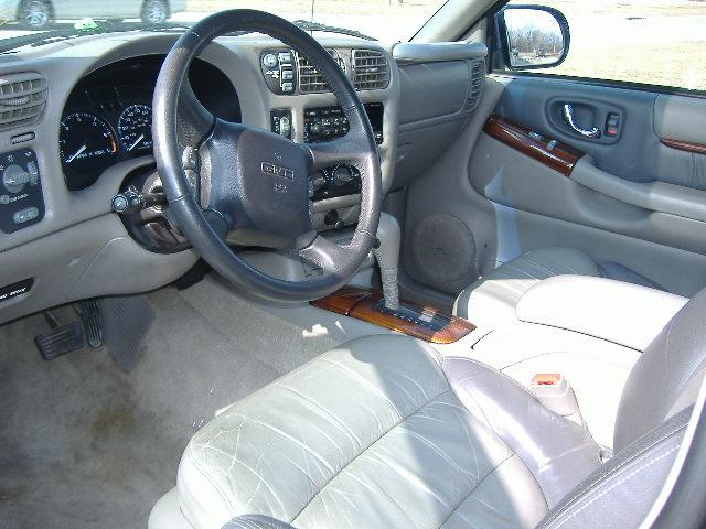 1999 GMC Jimmy or Envoy Unknown