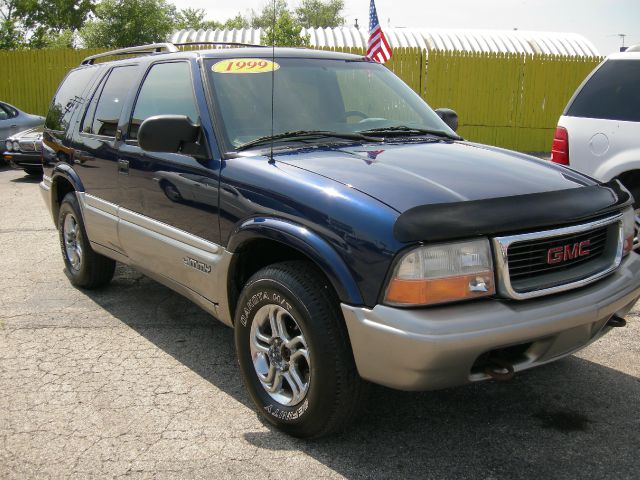 1999 GMC Jimmy or Envoy 1500 SLT 4X4