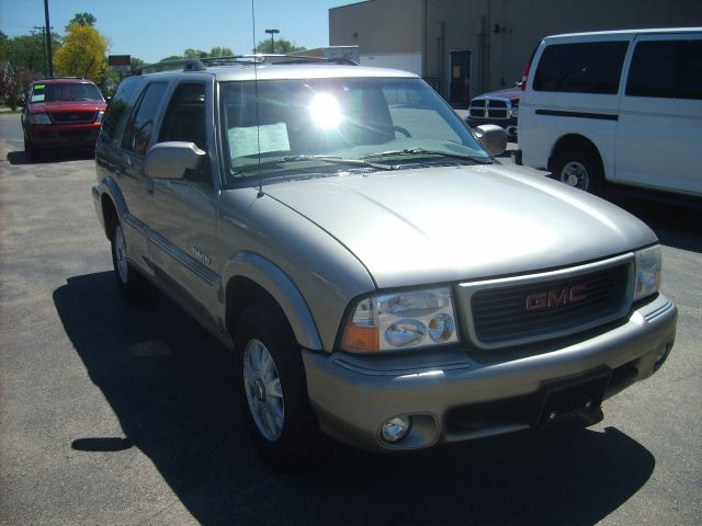 1999 GMC Jimmy or Envoy 1500 SLT 4X4