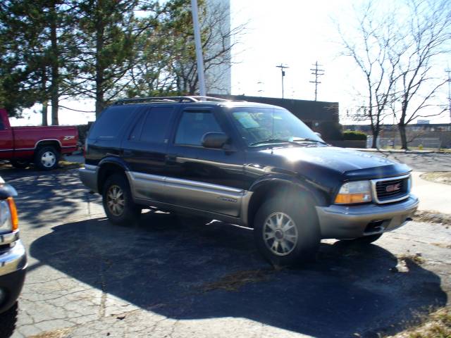 2000 GMC Jimmy or Envoy SLT
