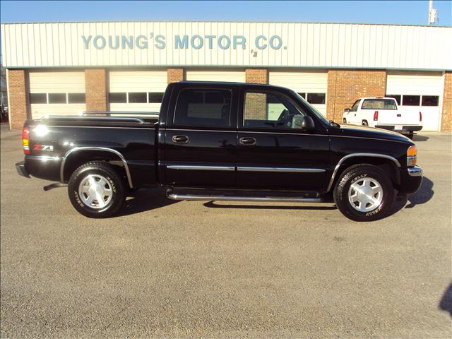 2006 GMC K1500 EX Coupe 2D