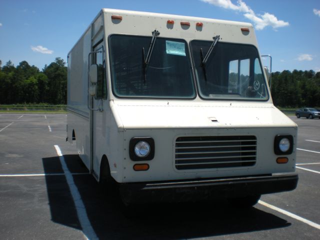 1989 GMC P-30 SH AWD Technology Backage