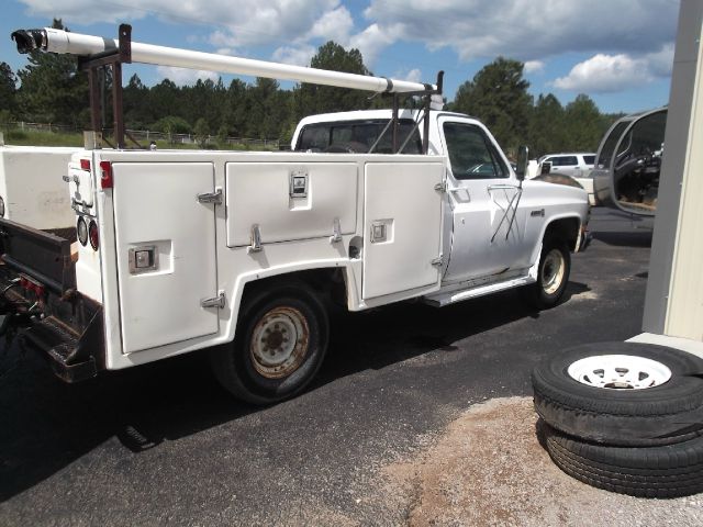 1987 GMC R2500 Lariat 4D Crew Cab Truck