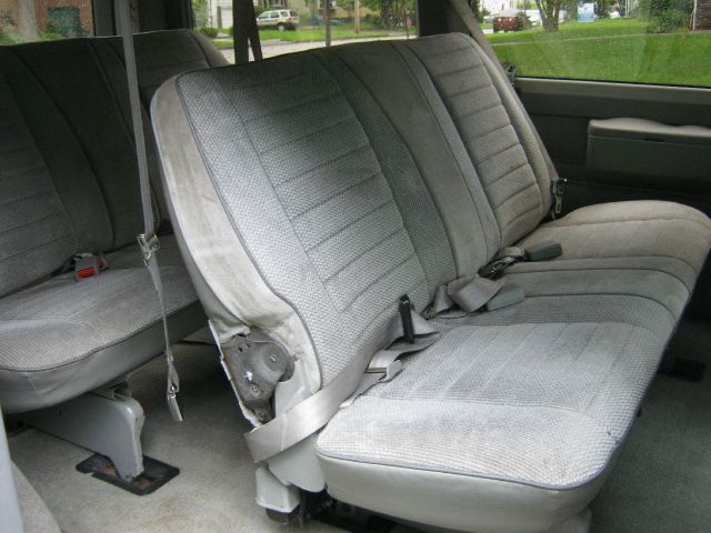 1993 GMC Safari DARK Pewter