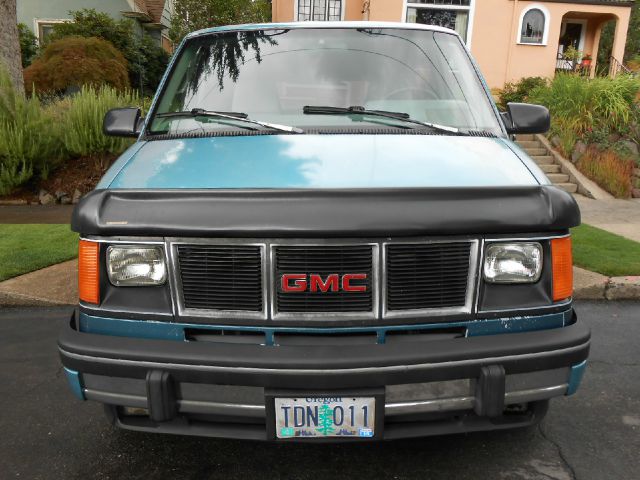 1993 GMC Safari 2.8L Manual Quattro
