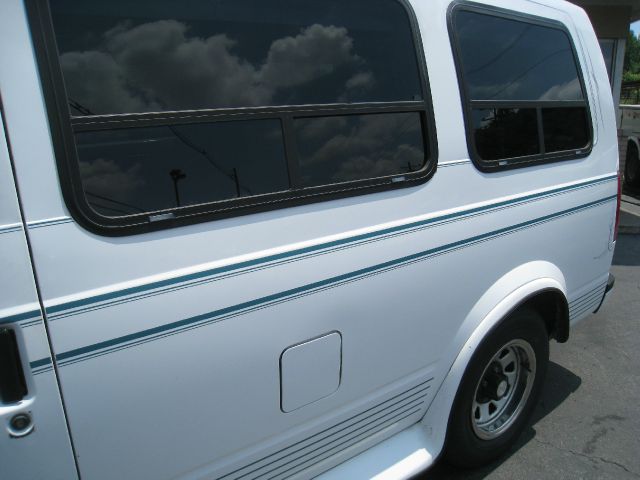 1994 GMC Safari Lt,leather,sunroof
