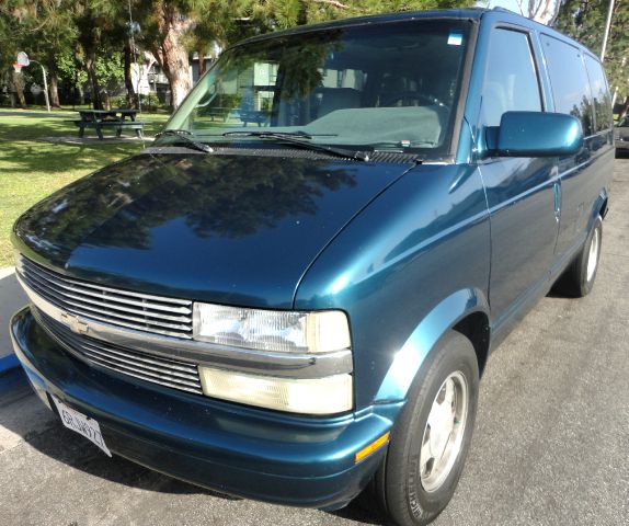 1995 GMC Safari DARK Pewter