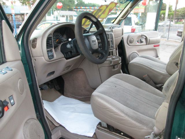 2000 GMC Safari 4wd