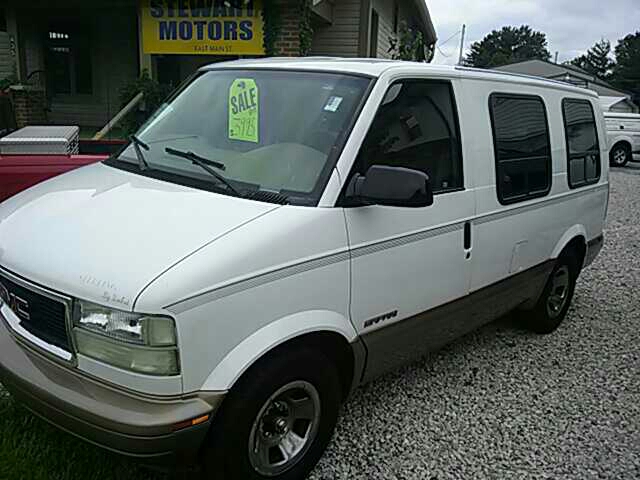 2000 GMC Safari LS S