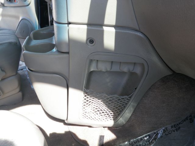 2001 GMC Safari FX35 AWD