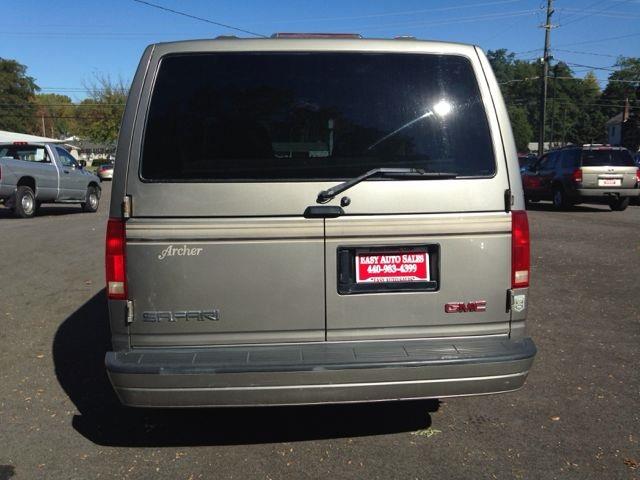 2001 GMC Safari Unknown