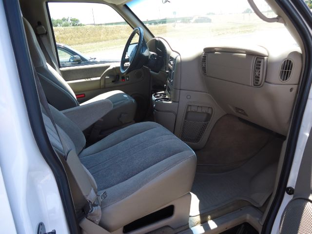 2002 GMC Safari Basex-cabsr5