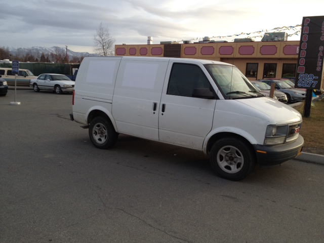 2003 GMC Safari 6MT Sport REAR Steer