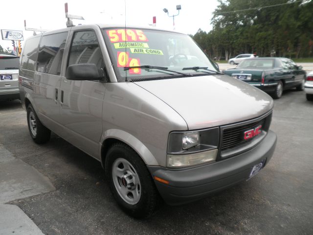 2004 GMC Safari SL AWD CVT Leatherroof