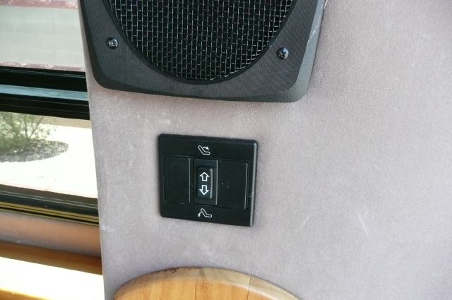 1996 GMC Savana 2004.5 4dr Sdn 1.8T Quattro Au