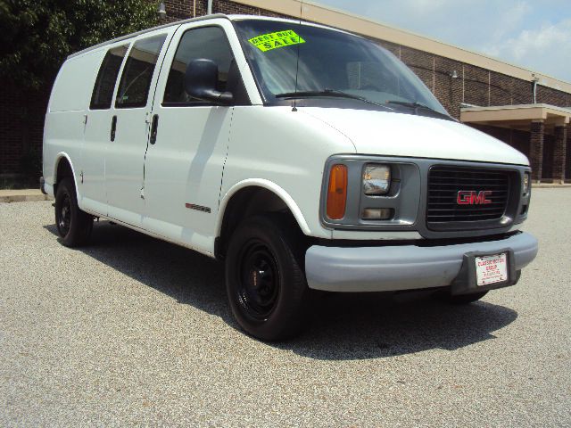 1997 GMC Savana VDC