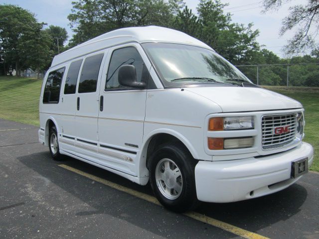 1999 GMC Savana Ml350 4matic Edition