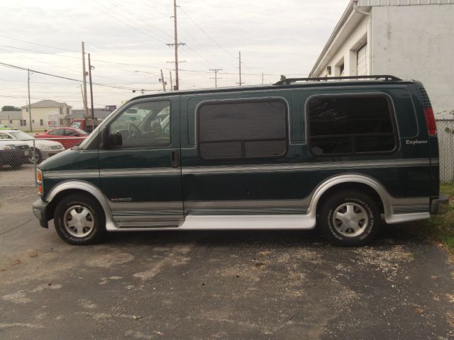 1999 GMC Savana 2004.5 4dr Sdn 1.8T Quattro Au