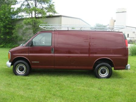 2000 GMC Savana AWD 3LT