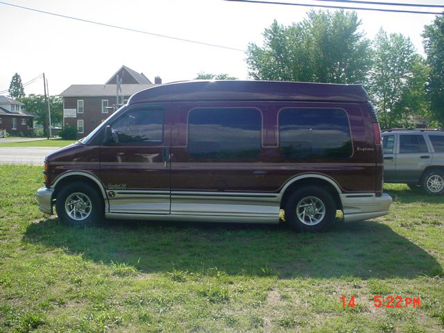 2001 GMC Savana 2004.5 4dr Sdn 1.8T Quattro Au
