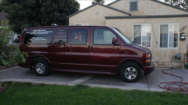 2001 GMC Savana Unknown