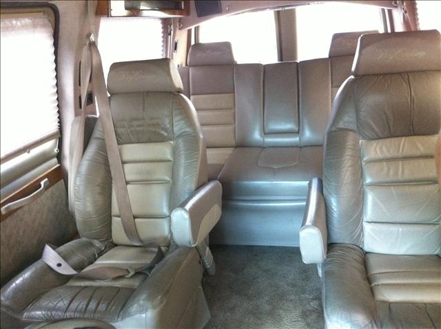 2001 GMC Savana Unknown