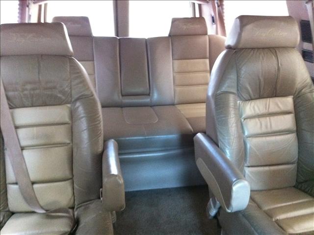 2001 GMC Savana Unknown