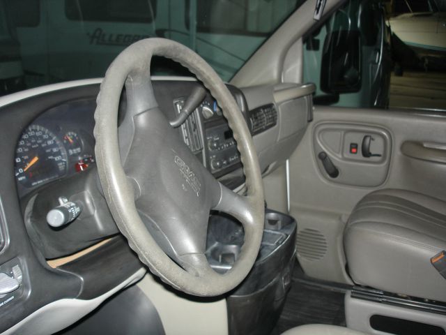 2001 GMC Savana 1.8T Cabriolet