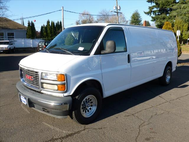 2002 GMC Savana Unknown