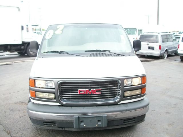 2002 GMC Savana 2004.5 4dr Sdn 1.8T Quattro Au
