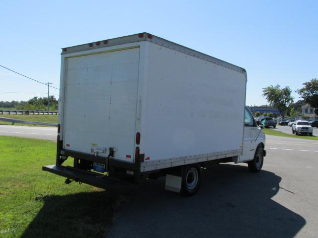 2002 GMC Savana Unknown