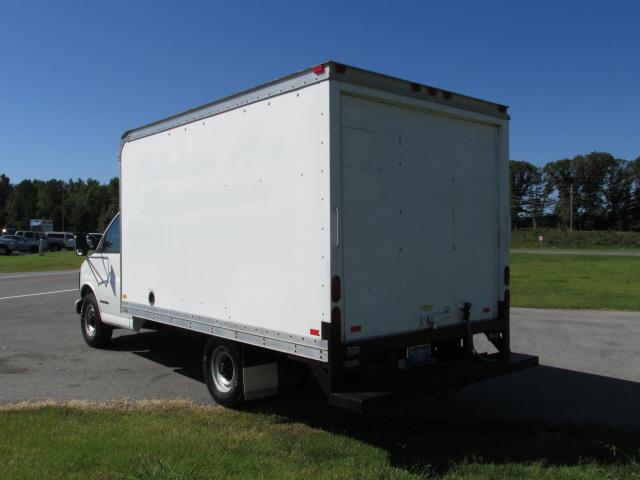 2002 GMC Savana Unknown