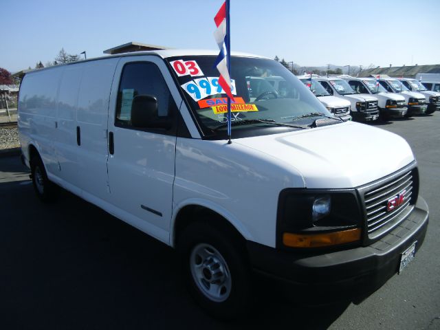 2003 GMC Savana Limited 4WD One Owner Leather