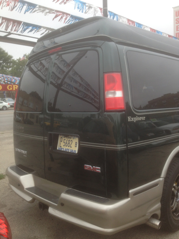 2003 GMC Savana Ram 3500 Dually