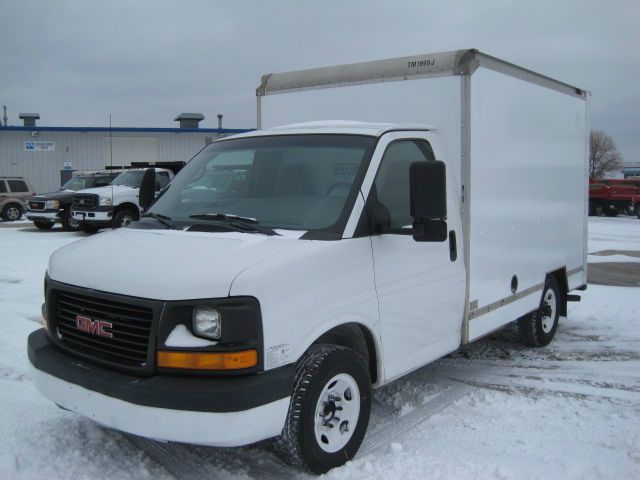 2004 GMC Savana 1.8T Cabriolet