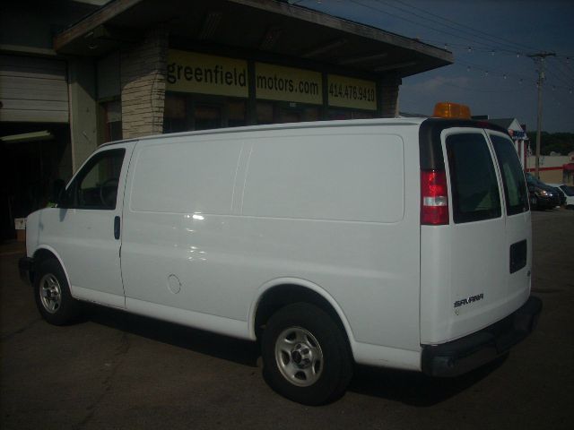 2004 GMC Savana 2004.5 4dr Sdn 1.8T Quattro Au