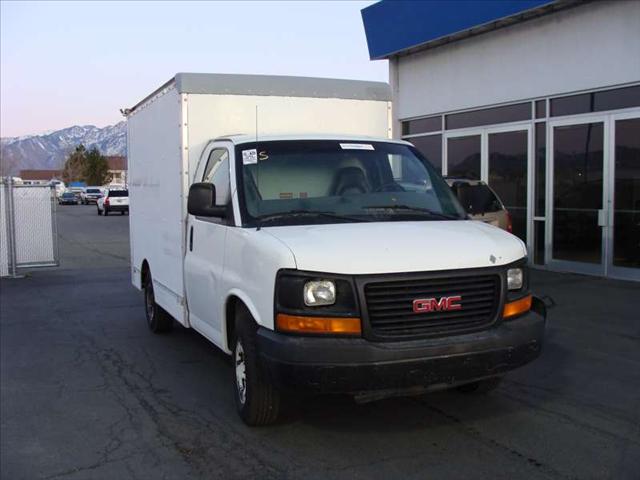 2004 GMC Savana Unknown