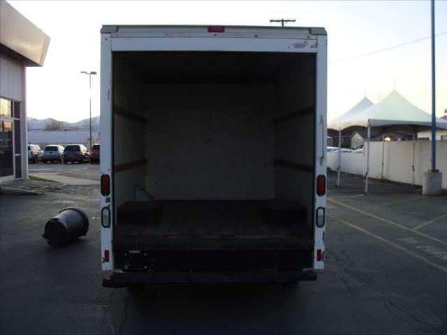 2004 GMC Savana Unknown