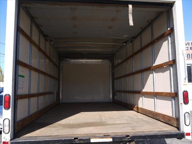 2005 GMC Savana Unknown