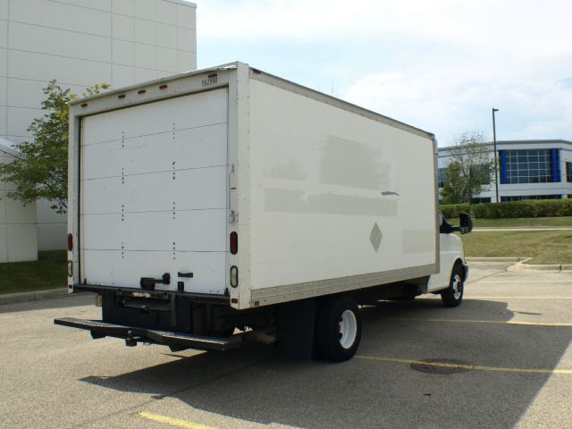 2005 GMC Savana 1.8T Cabriolet