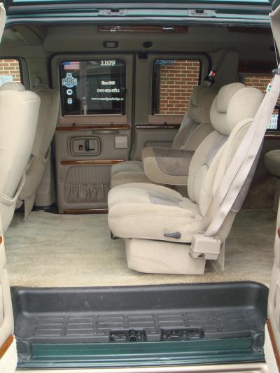 2005 GMC Savana Limited Edition 4WD