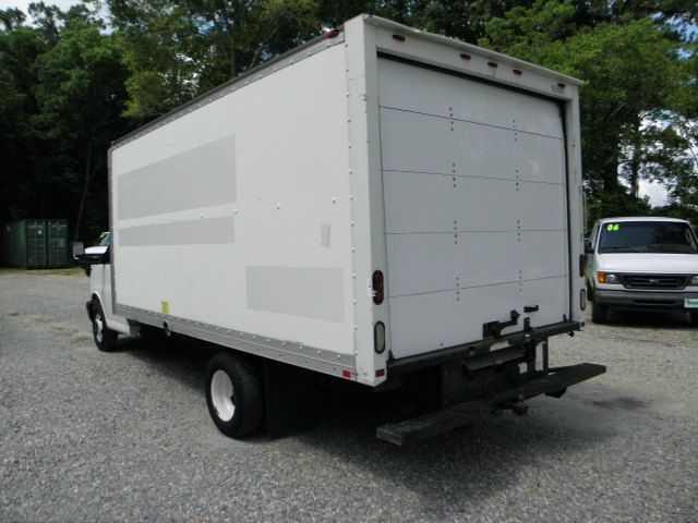 2005 GMC Savana 1.8T Cabriolet