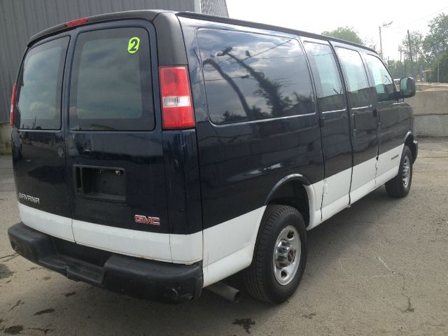 2005 GMC Savana VDC