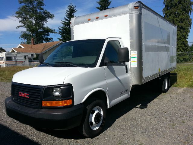 2005 GMC Savana 1.8T Cabriolet